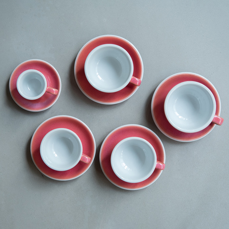 Loveramics Egg - Cafe Latte 300 ml Cup and Saucer - Berry